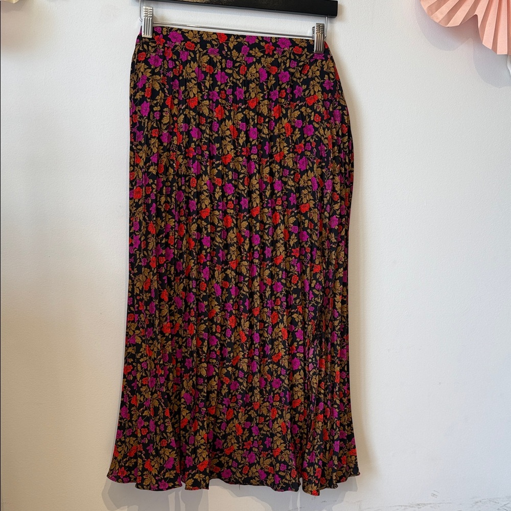 Skies are blue floral skirt xxl